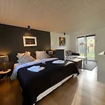 Hotell Skovly 3*