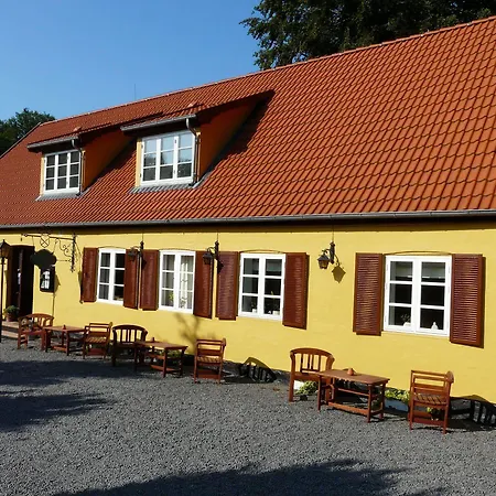 Hotell Skovly Rønne