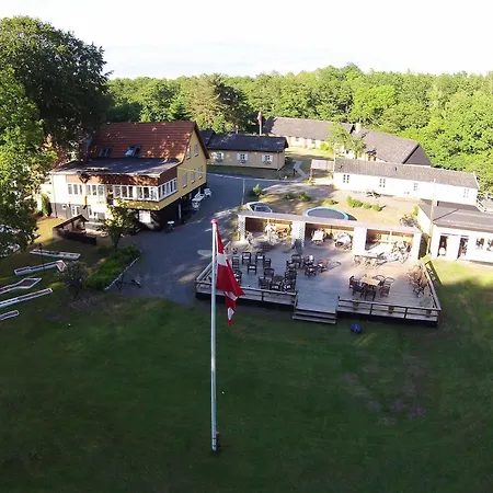 Skovly 3* Rønne
