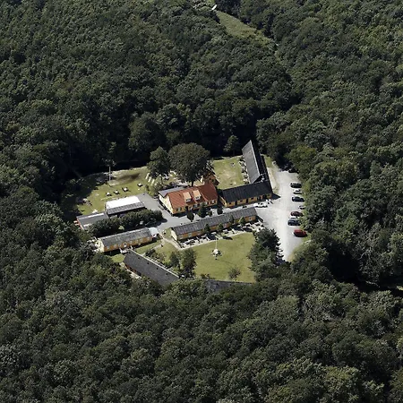 Skovly Hotell