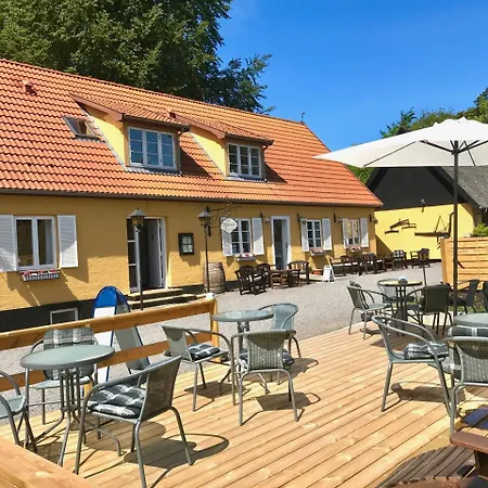 Hotell Skovly Rønne